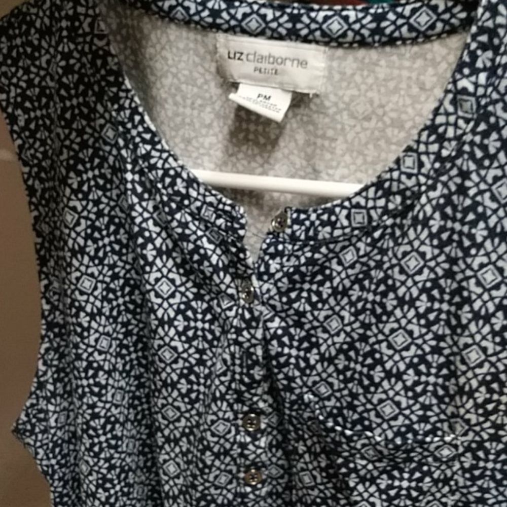 Sleeveless Tank Top